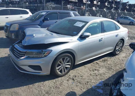 2020 Volkswagen Passat 2.0T Se z USA, uszkodzony, nr VIN 1VWSA7A34LC009064